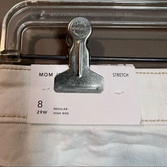 NWT! American eagle mom jean in natural white‎ - Picture 14 of 16